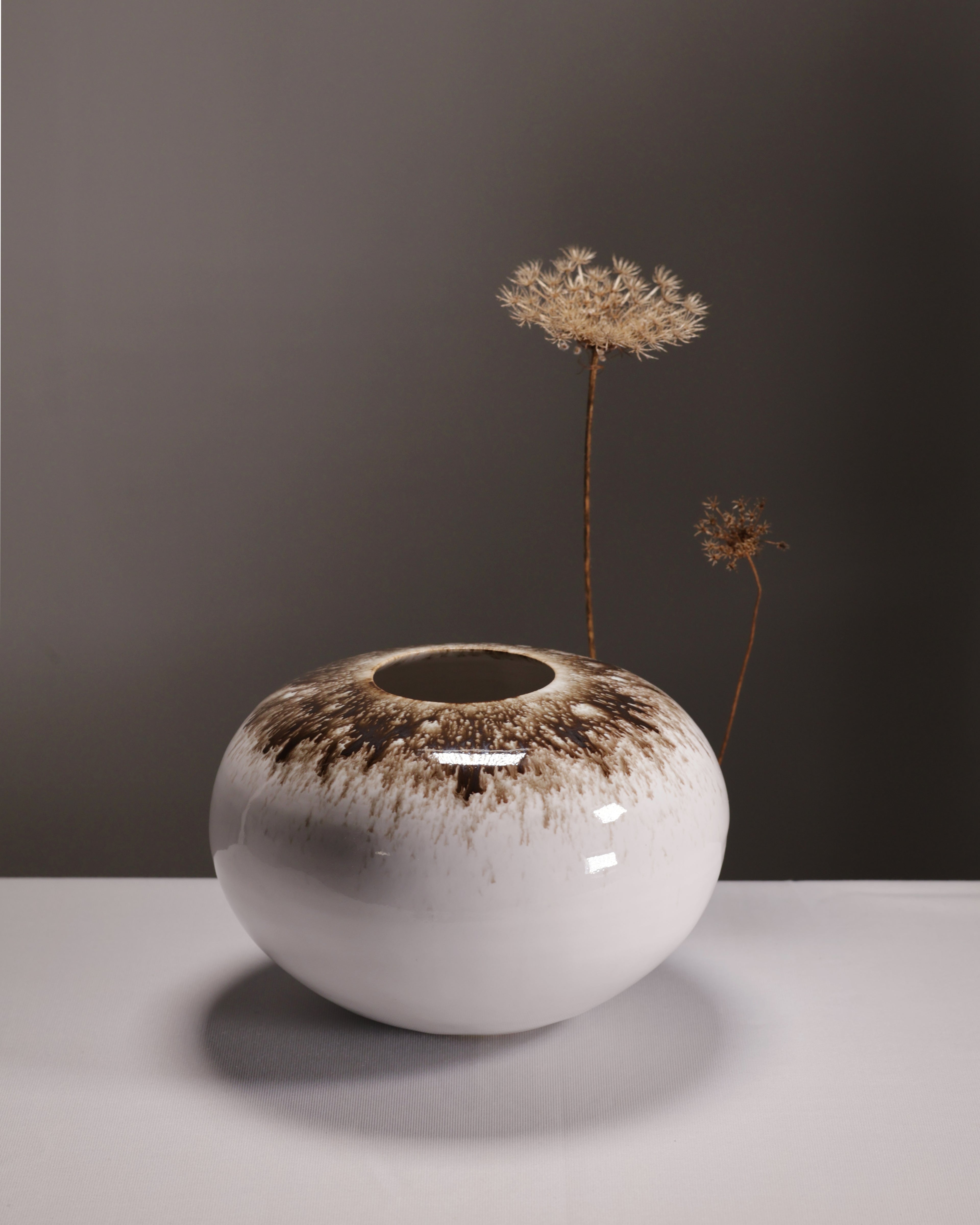 Contour Collection - Round Vase 3