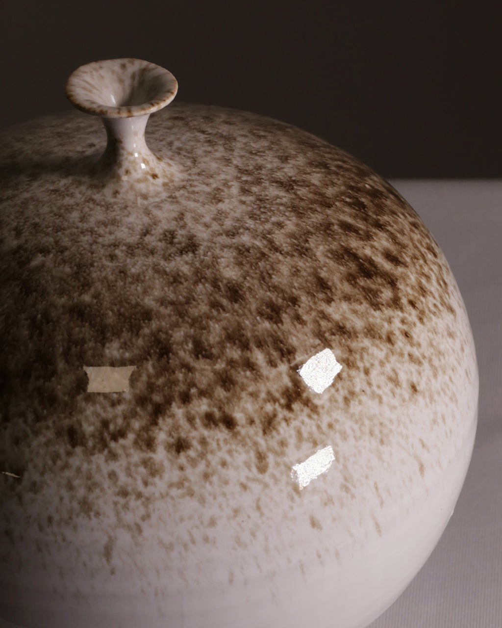 Contour Collection - Round Vase 4